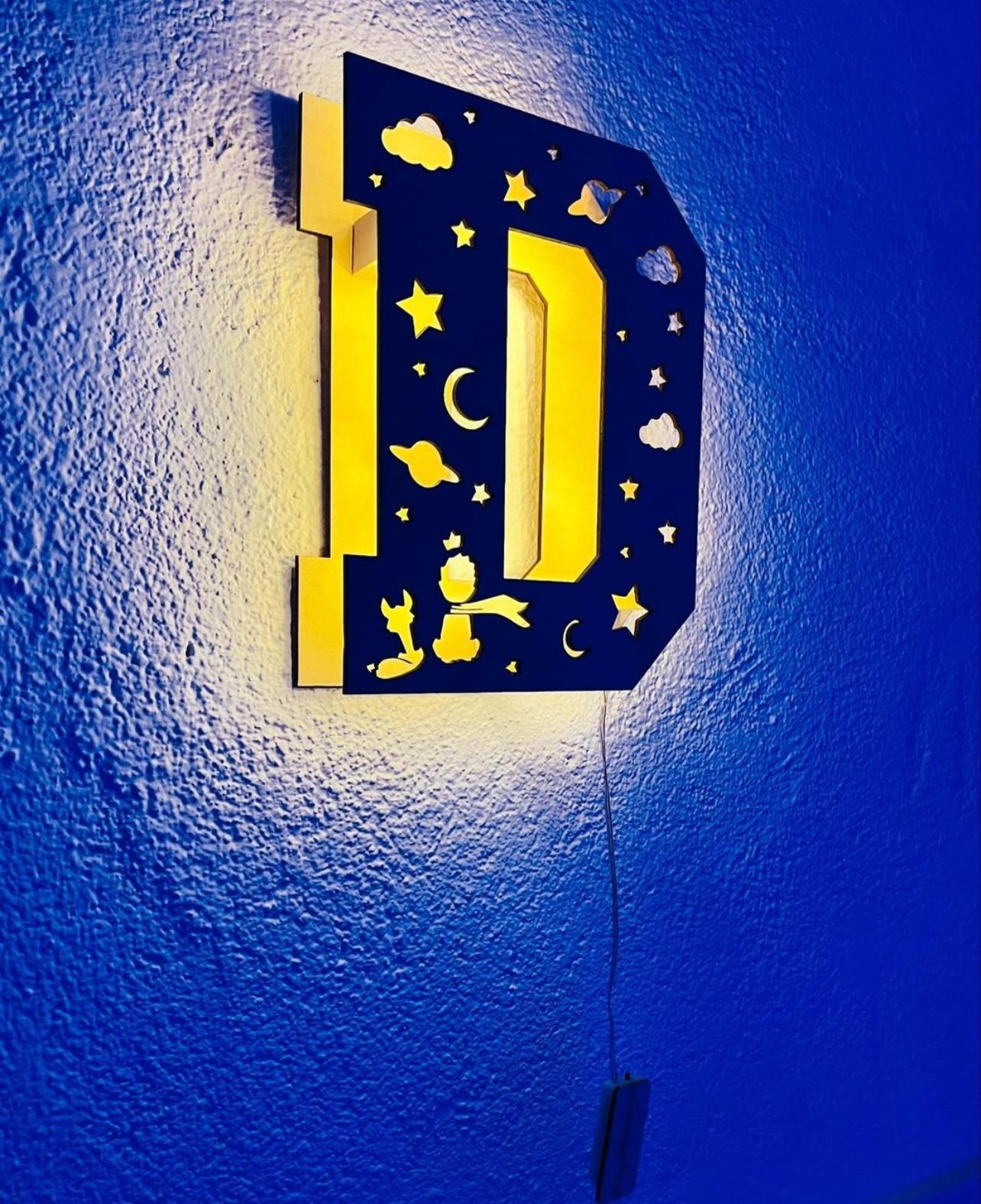Lampada in legno personalizzabile