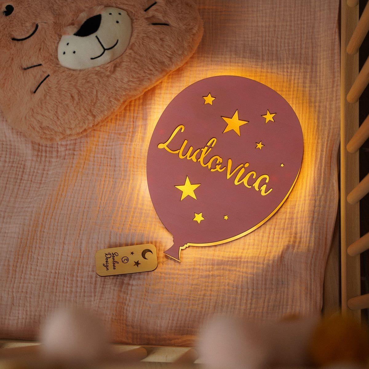 Lampada in legno personalizzabile